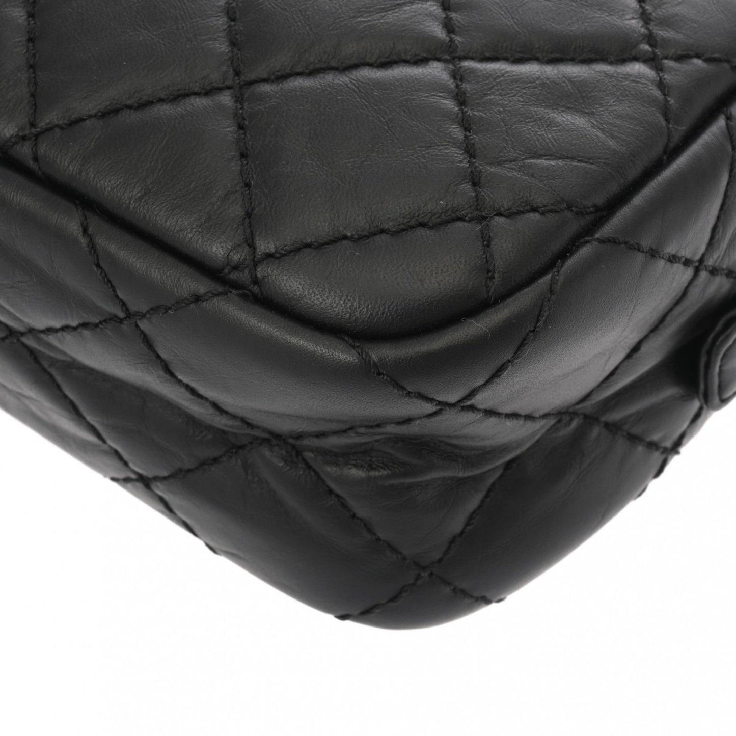 Chanel 2,55