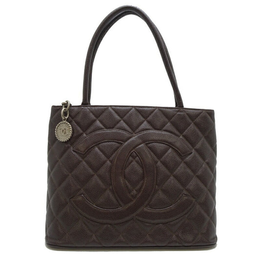 Chanel Medaillon
