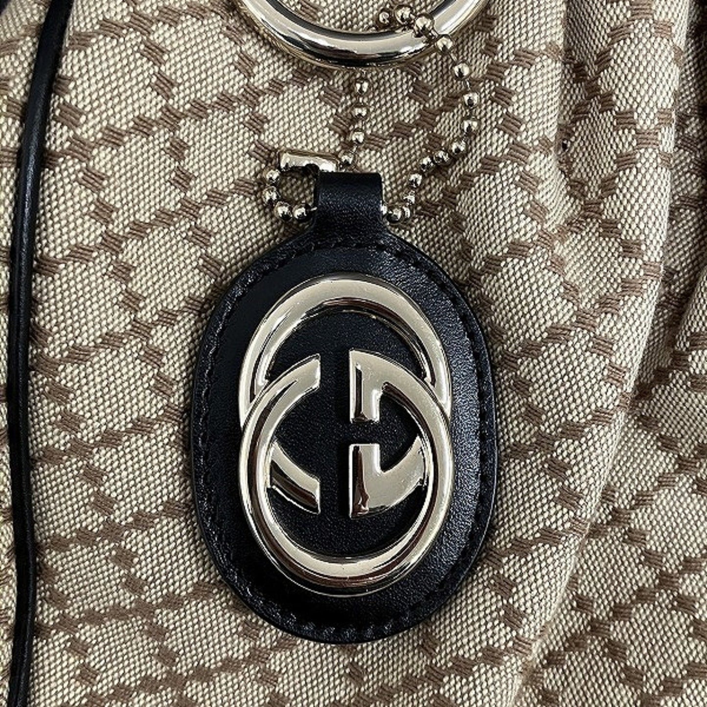 Gucci Sukey