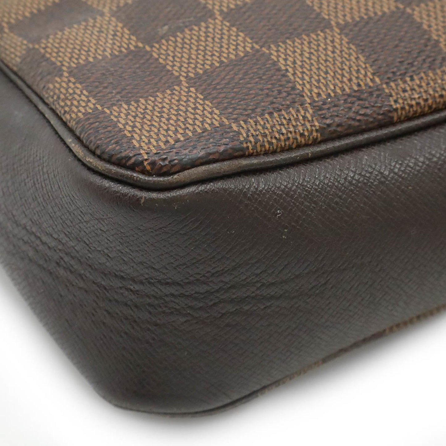 Louis Vuitton Trousse makeup