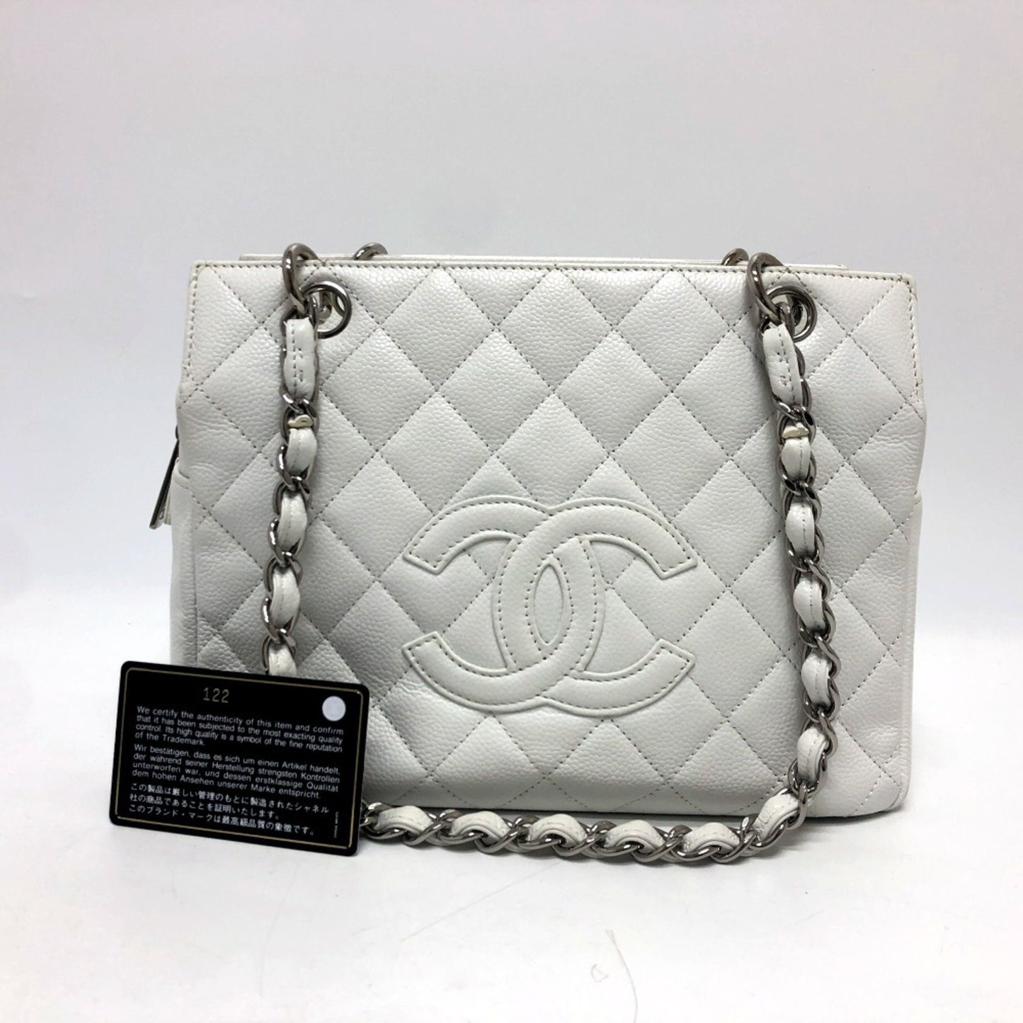 Chanel Shopping