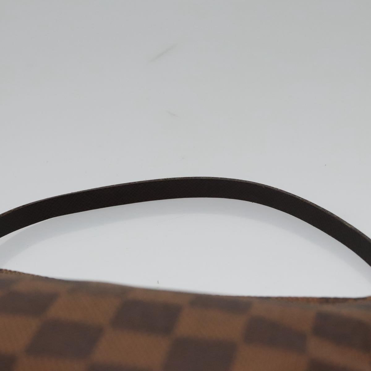 Louis Vuitton TROUSSE A MAQUILLAGE BRUSH