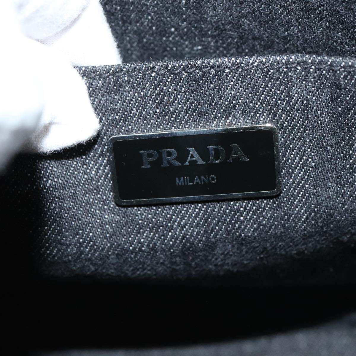Prada Canapa